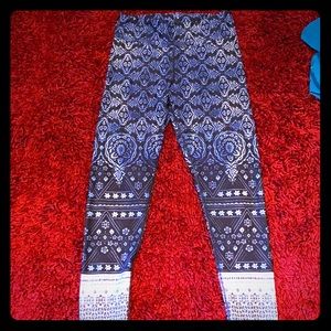 Dharma pants, mid calf, perfect condition